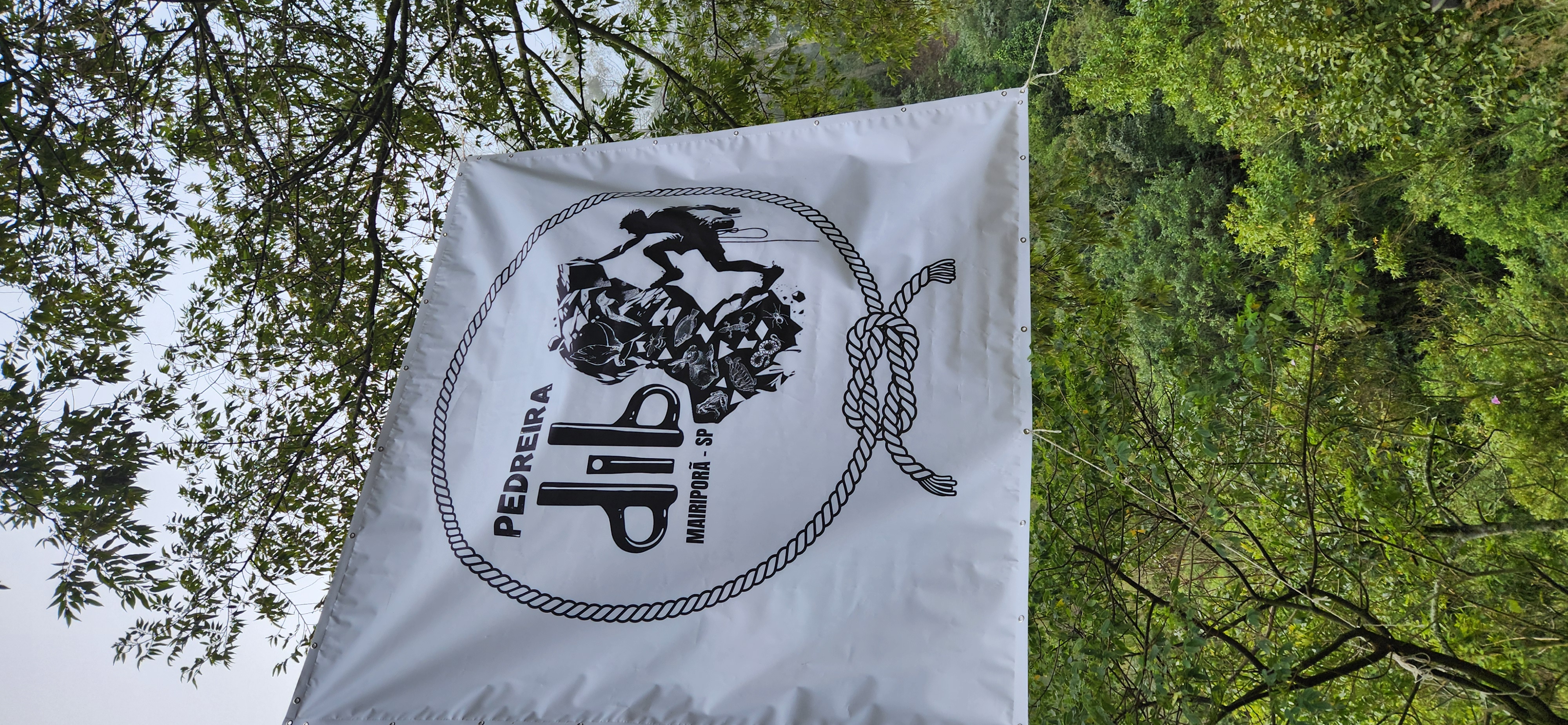 Banner da Pedreira Dib com logo