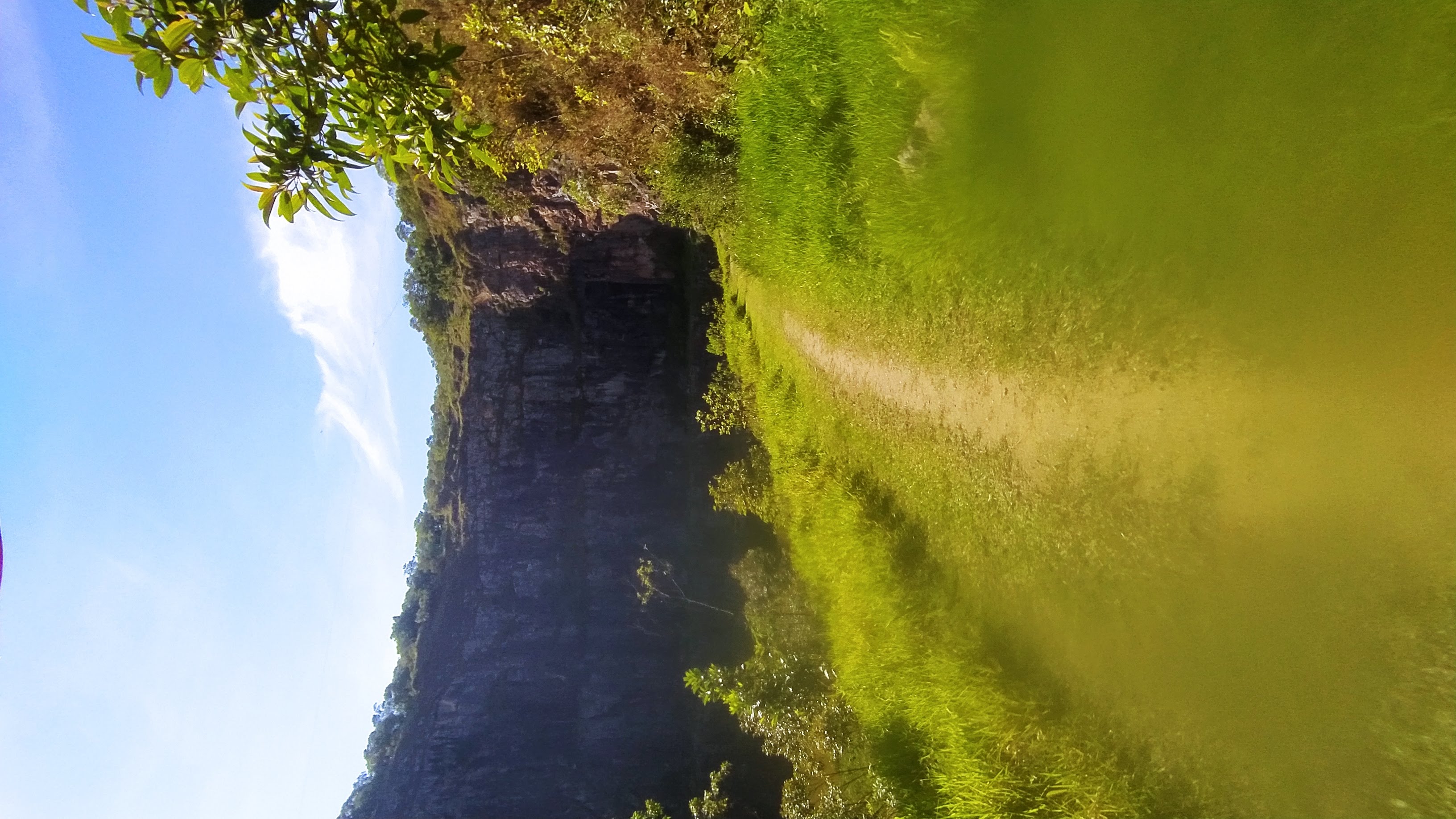 Trilha de acesso à pedreira